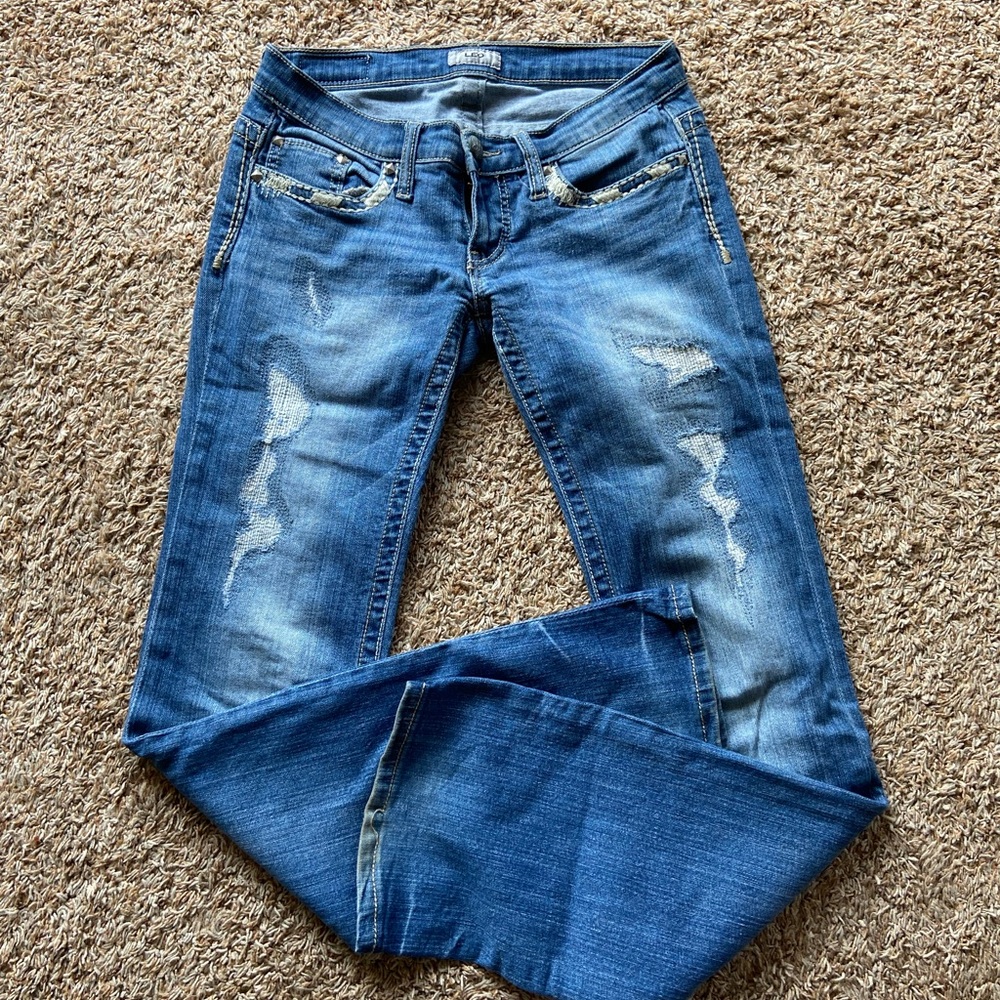 Daytrip LEO Distressed Jeans
